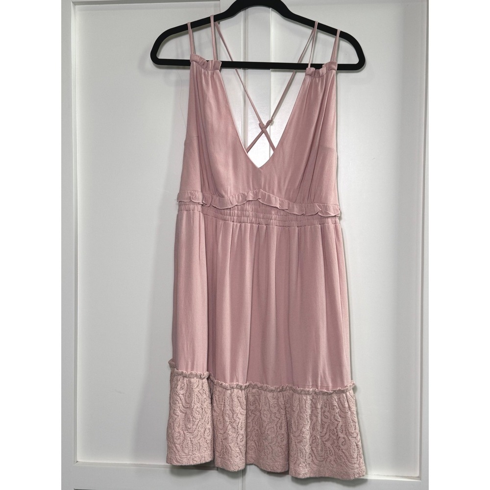 Hummingbird Mauve Pink Lace Hem Smocked Mini‎ Dress NWT Large HD31949